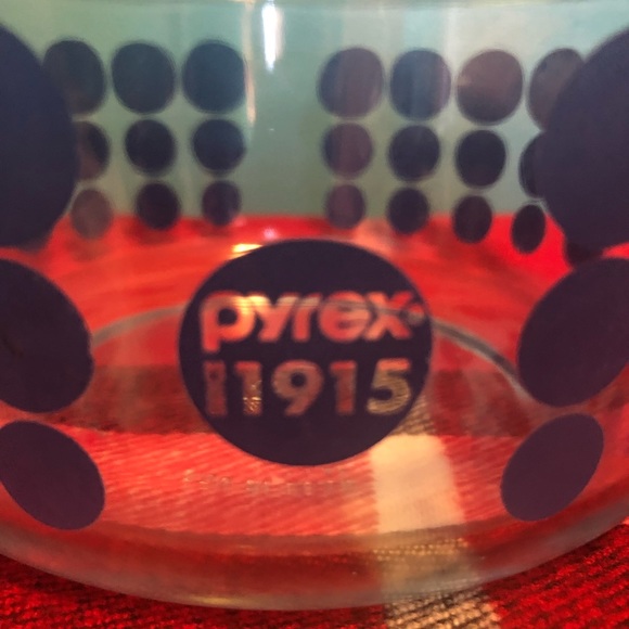 Vintage Pyrex 3” tall bowl  1 Qt-950ml Rare 100 anniversary, 7201, made in USA - Picture 2 of 4